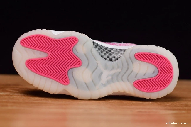 Cheap Pink WMNS 11 Jordan Air Low AH7860-106 Snakeskin 0724